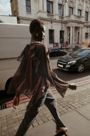 Струящаяся блуза с воланами- Заказать в России