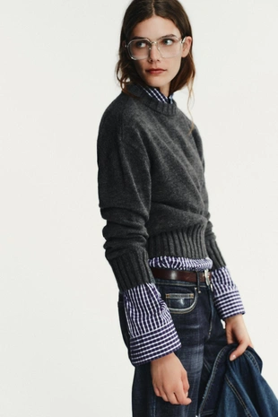 Свитер из трикотажа в рубчик- Заказать в России