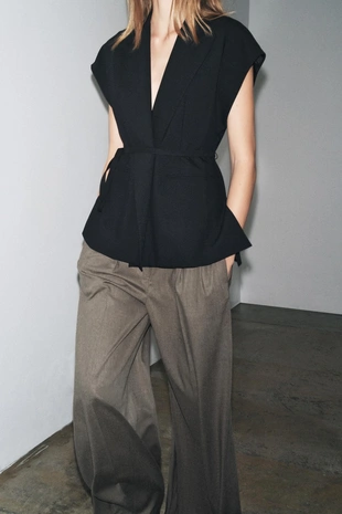 Black | 8859/998/800 - Zara Жилет из коллекции ZW с поясом