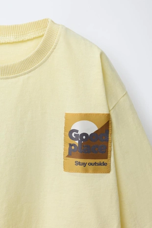 Лонгслив с нашивкой и принтом- Заказать в России