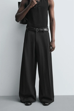 Брюки WIDE FIT со складками- Заказать в России