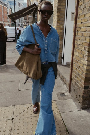 Джинсовая рубашка с воротником мао- Заказать в России