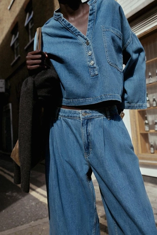 Джинсовая рубашка с воротником мао- Заказать в России