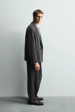 Брюки костюмные со складками- Заказать в России