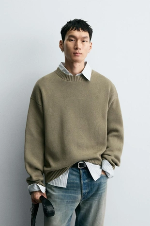 Свитер из хлопка с рельефной тканью