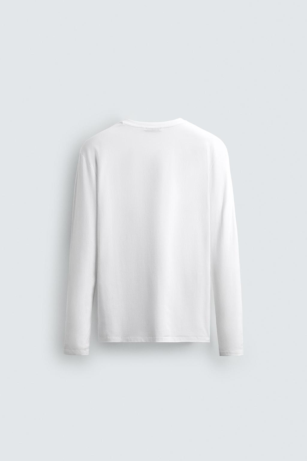 БАЗОВАЯ ФУТБОЛКА SLIM FIT