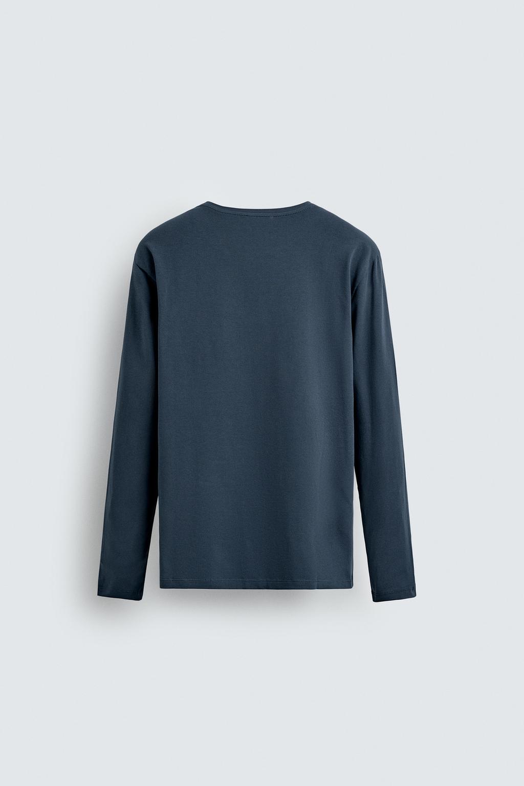 БАЗОВАЯ ФУТБОЛКА SLIM FIT