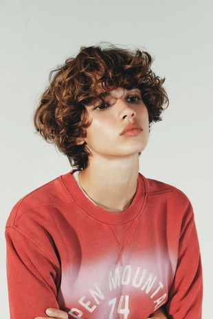 Толстовка с эффектом потертости с надписью- Заказать в России