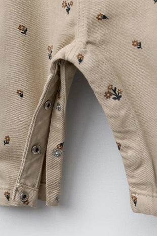 Комбинезон из твила с цветочным принтом- Заказать в России