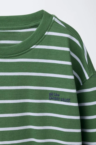 Лонгслив в полоску из плотной ткани