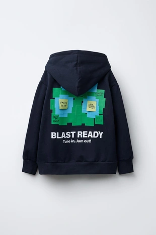 Худи с капюшоном и этикетками- Заказать в России