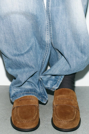 Замшевые лоферы с планкой- Заказать в России