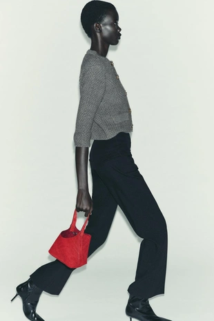 Кардиган с пуговицами-украшениями- Заказать в России