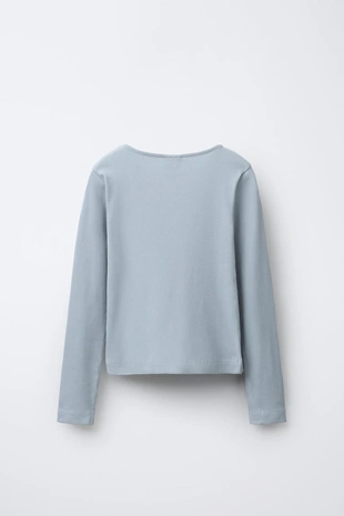 Купить Zara Футболка в рубчик с пуговицами и вырезом