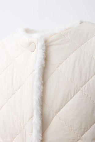 Двусторонний жилет из искусственного меха- Заказать в России