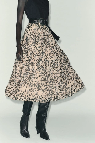 Комбинированное платье миди с анималистическим принтом и ремнем- Заказать в России