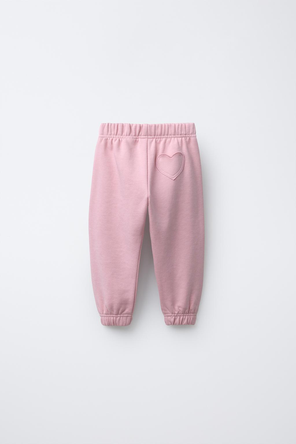 БРЮКИ-ДЖОГГЕРЫ С КАРМАНОМ-СЕРДЦЕМ