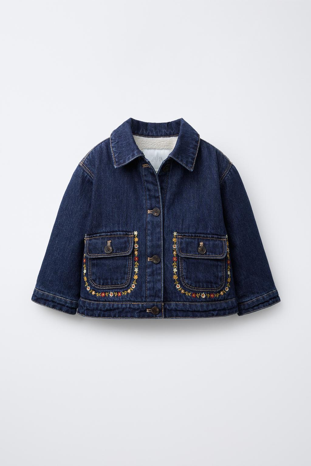 Джинсовая куртка с меховым подкладом и вышитыми цветами