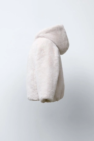 Куртка из искусственного меха с капюшоном- Заказать в России