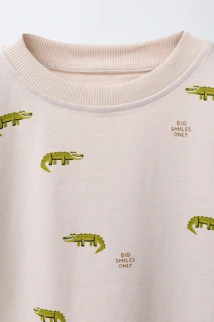 Футболка с анималистическим принтом- Заказать в России