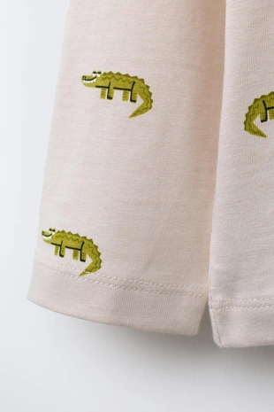 Футболка с анималистическим принтом- Заказать в России