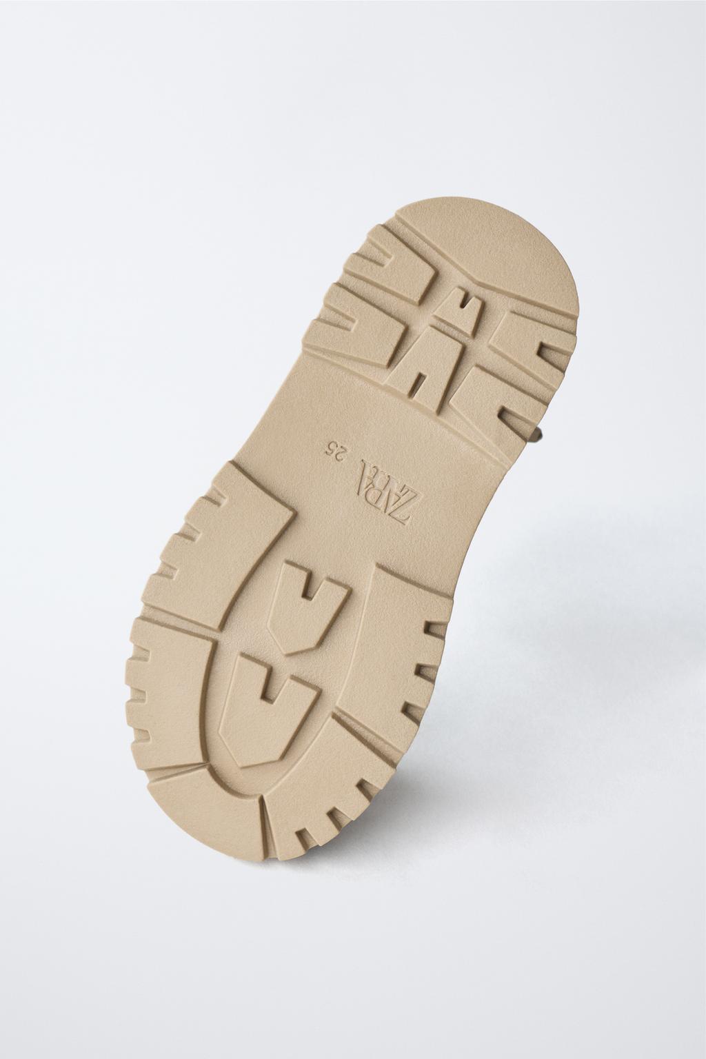 БОТИНКИ С ЦВЕТАМИ