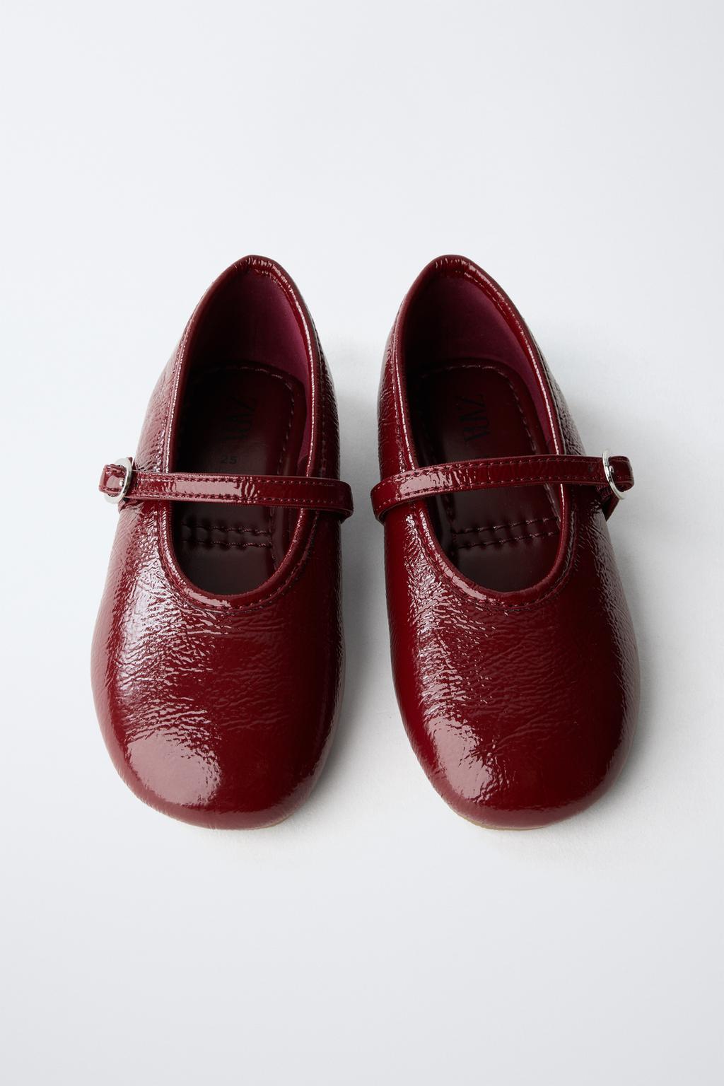 ЛАКИРОВАННЫЕ БАЛЕТКИ