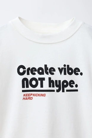 Футболка с принтом текста- Заказать в России