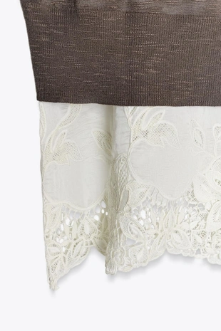 Трикотажное платье с комбинированной отделкой- Заказать в России