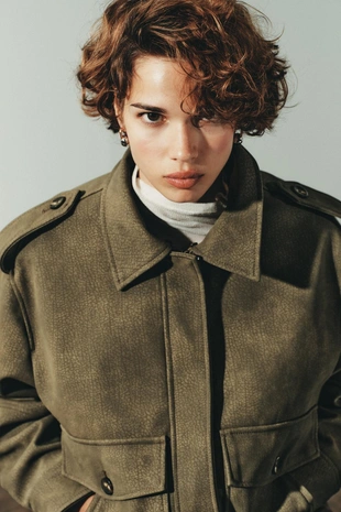 Куртка из искусственной замши со съемным воротником- Заказать в России