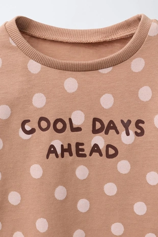 Футболка с принтом и надписью- Заказать в России