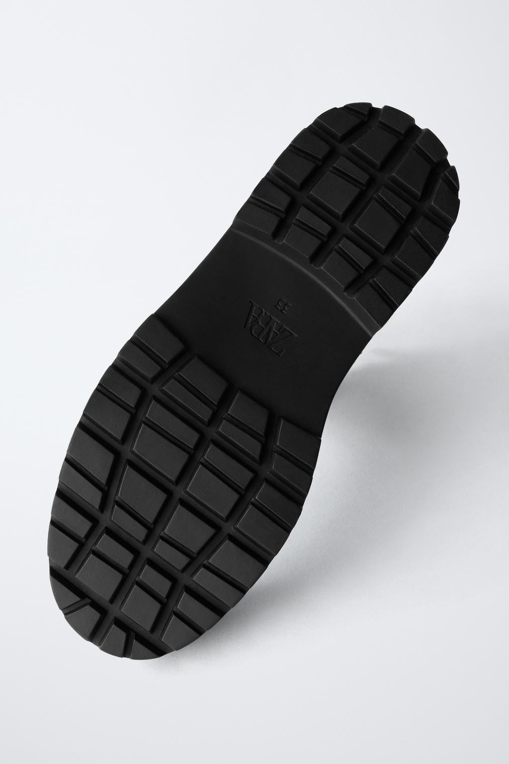 ЛАКИРОВАННЫЕ БОТИНКИ