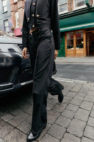 Брюки прямого кроя со стрелкой- Заказать в России