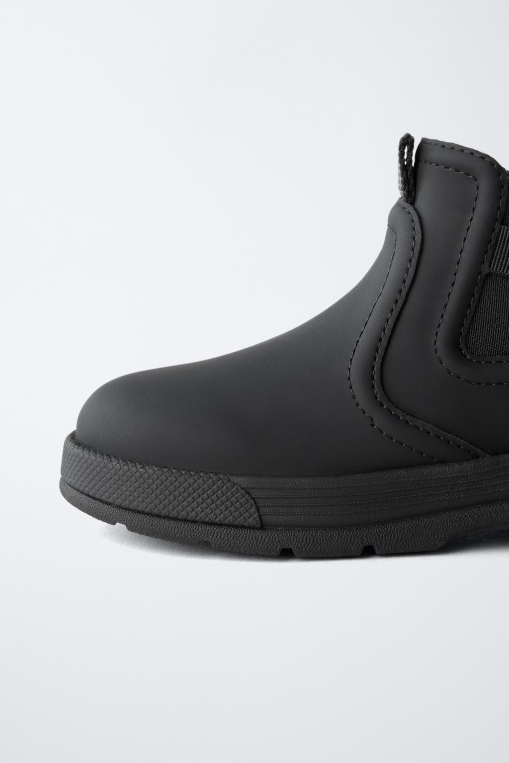 РЕЗИНОВЫЕ БОТИНКИ