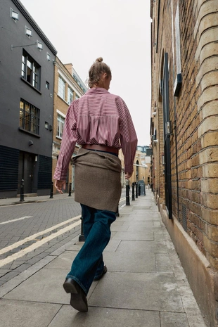 Базовая рубашка из поплина- Заказать в России