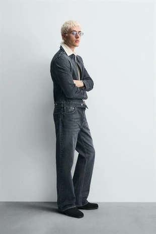 Джинсы FLARED FIT лимитированная серия- Заказать в России