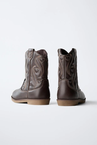 Ковбойские сапоги с вышивкой- Заказать в России