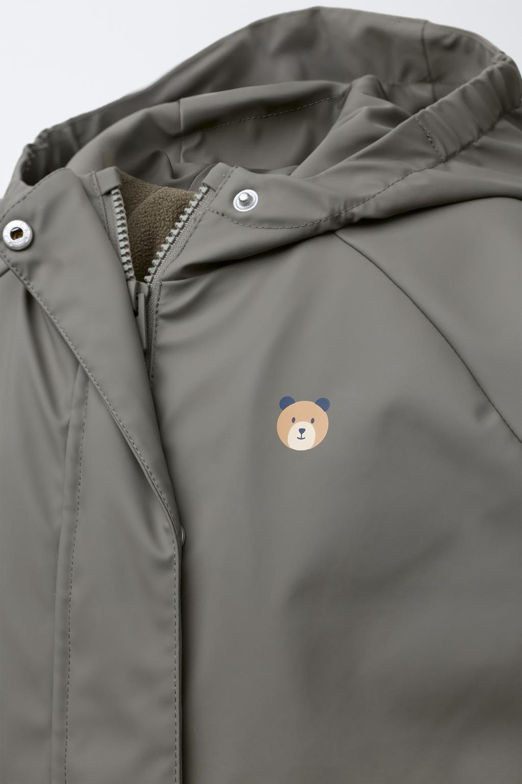 ПРОРЕЗИНЕННЫЙ ДОЖДЕВИК WATER RESISTANT С ФЛИСОВОЙ ПОДКЛАДКОЙ