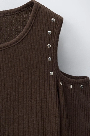 Brown | 3198/707/700 - Zara Лонгслив в рубчик с вырезами и заклепками