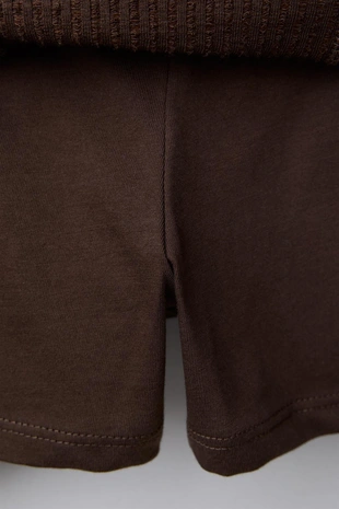 Юбка-шорты в рубчик с оборками