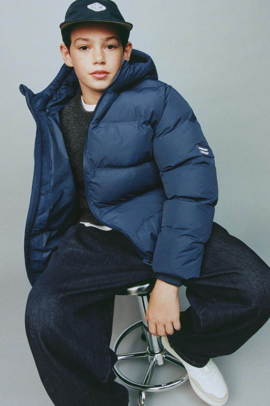 СТЕГАНЫЙ ПАЛЬТО С НАШИВКОЙ WATER REPELLENT