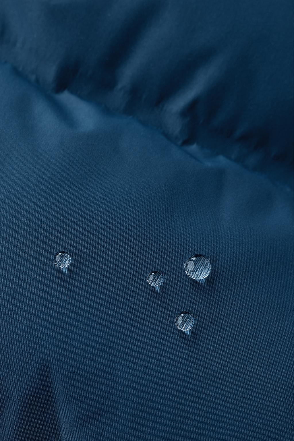 СТЕГАНЫЙ ПАЛЬТО С НАШИВКОЙ WATER REPELLENT