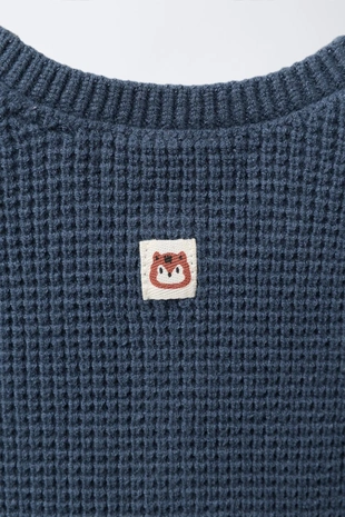 Длинный вязаный комбинезон с этикеткой в виде белки- Заказать в России