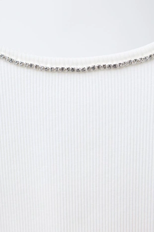 Топ в рубчик со стразами