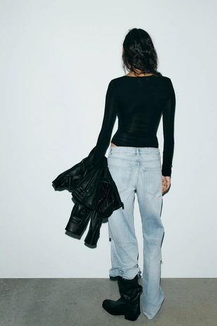 Мягкое боди с длинными рукавами