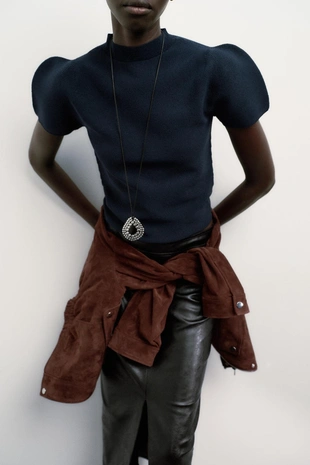 Топ трикотажный с рукавами-буфами- Заказать в России