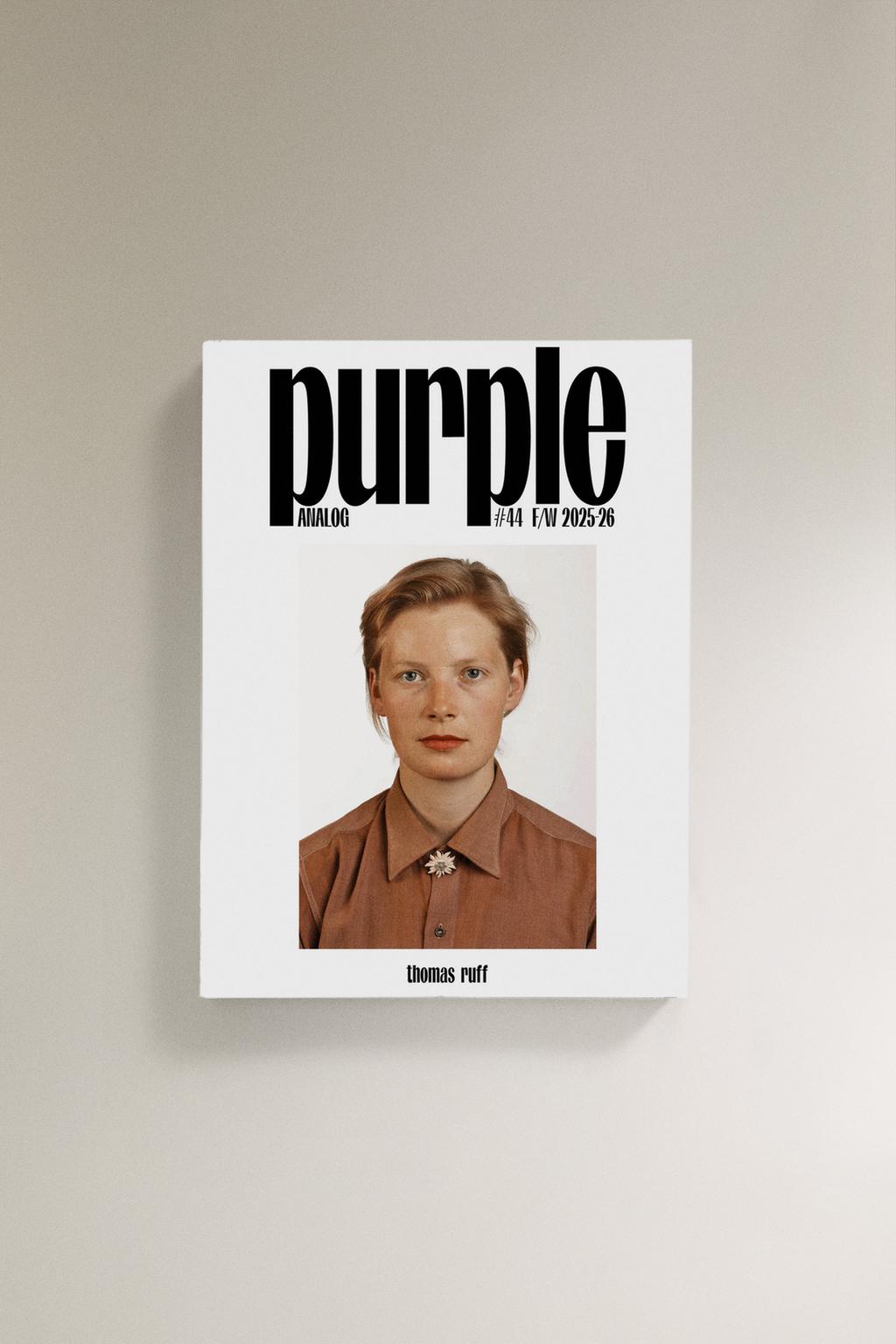 Журнал purple 44 в фиолетовой обложке