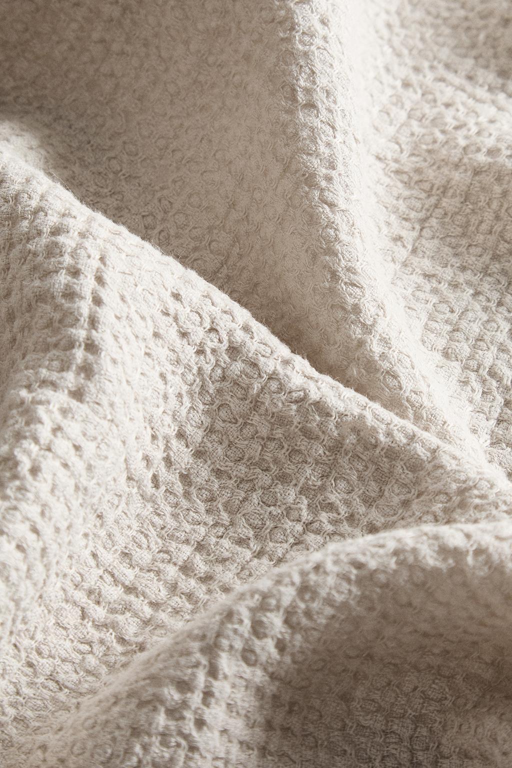 Полотенце для ванны из льна с рельефным трикотажем waffle-knit