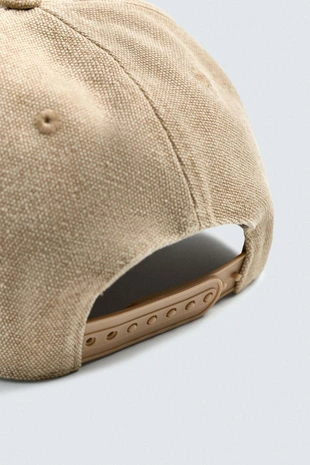 Кепка с контрастной вышивкой- Заказать в России