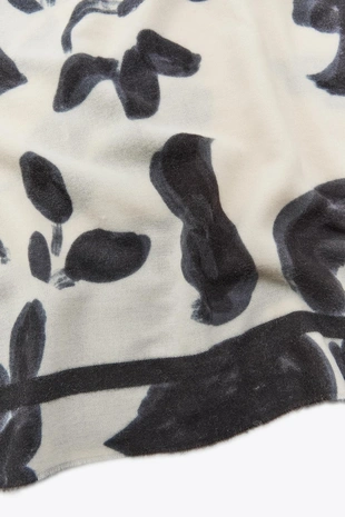 Платок с принтом- Заказать в России